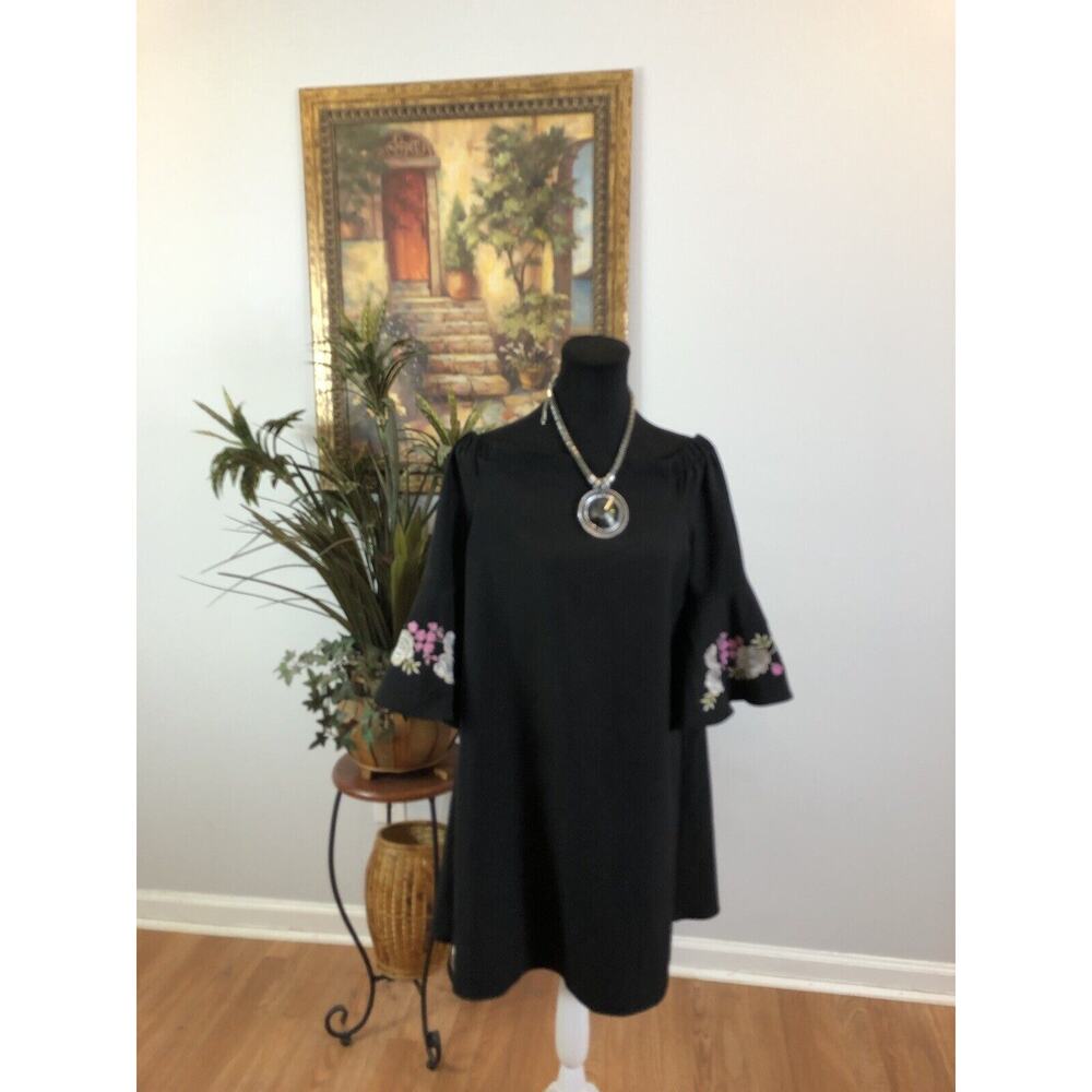 Jennifer Lopez Women Blouse M Short‎ Flutter Sleeve Off Shoulder Black Lagenlook